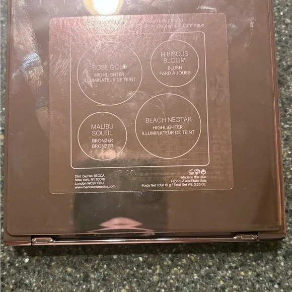 BECCA Peach and Gold Makeup Palette - Picture 4 of 4